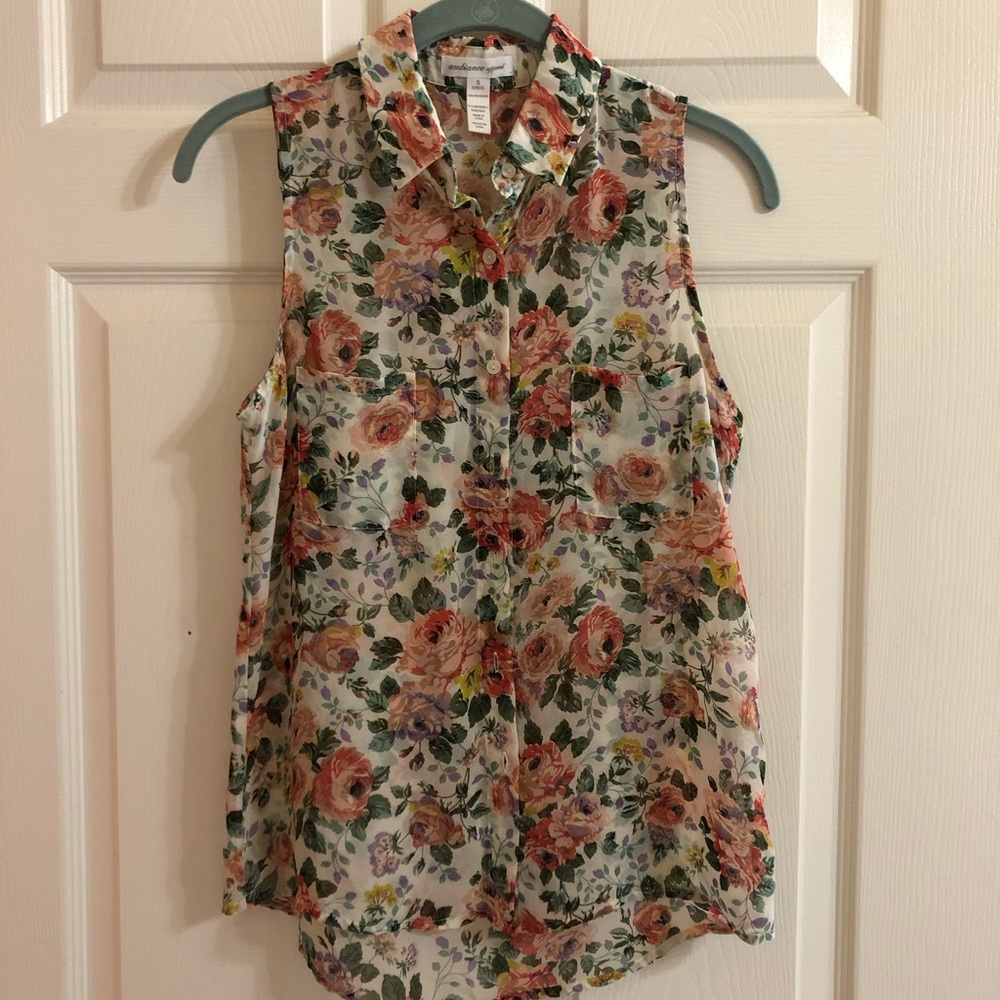 Floral Sleeveless Sheer Blouse
